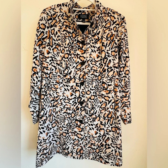 Dennis Basso Printed Twill Button Front Jacket - Leopard Print - Size S - Picture 6 of 16